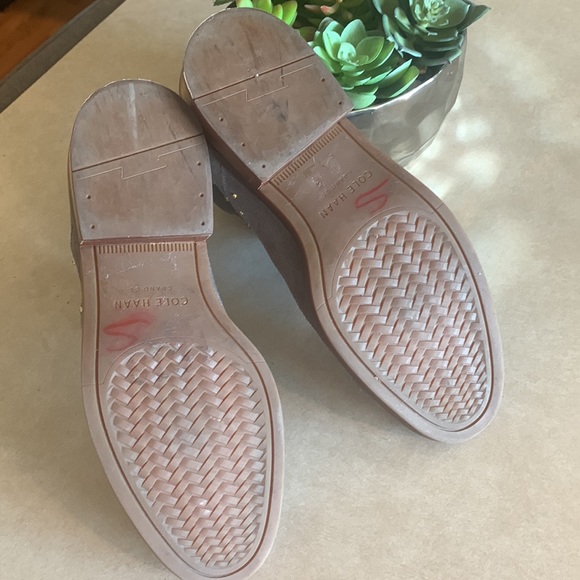 Cole Haan suede ankle boots. Size 5.5 - Picture 4 of 7